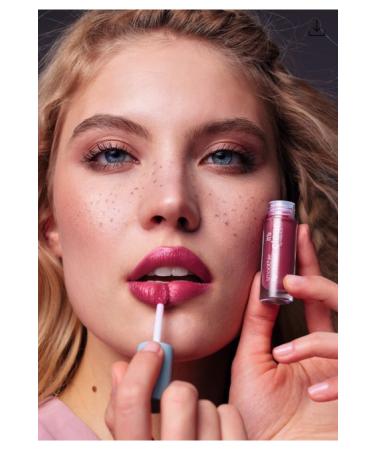 Faberlic Lip Cream Smoothie Lip Cream Shade "Strawberry Smoothie"