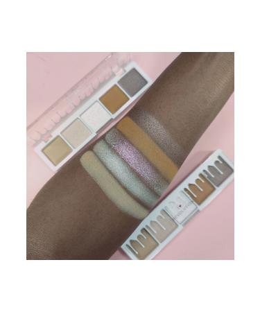 I Heart Revolution Mini Chocolate White Vanilla Cream Eyeshadow Palette - Buy Online on GoSupps.com