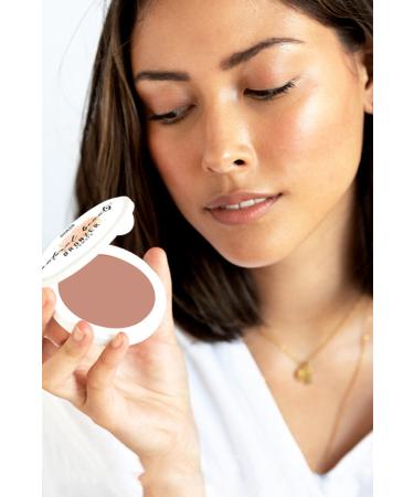 govern Professional Live Look Matte Bronzer - Color: 01 - Buy Online on GoSupps.com