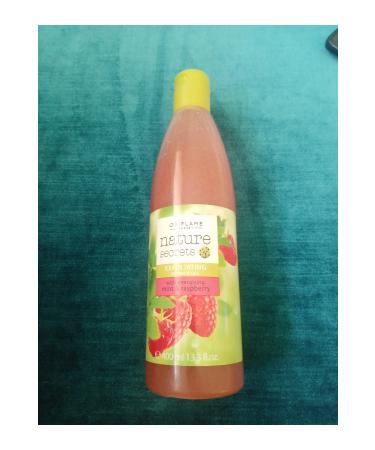 Oriflame Love Nature Exfoliating Shower Gel - Strawberry & Lime Shower Gel 250ml - Buy Online on GoSupps.com