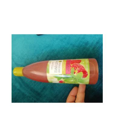 Oriflame Love Nature Exfoliating Shower Gel - Strawberry & Lime Shower Gel 250ml - Buy Online on GoSupps.com