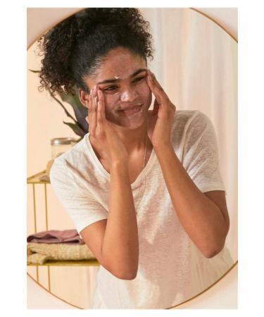 THE BODY SHOP Vitamin C - Microdermabrasion Peeling - Buy Online on GoSupps.com