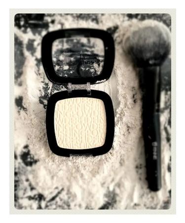 Fennel Finish powder compact HD FINISH POWDER - JASMINE - Buy Online on GoSupps.com