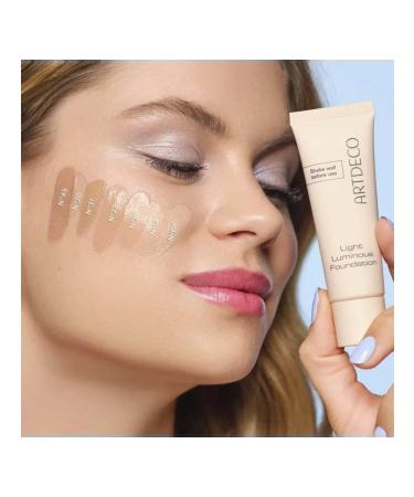 Artdeco Tonal face cream light moisturizing shining 31 - Buy Online on GoSupps.com