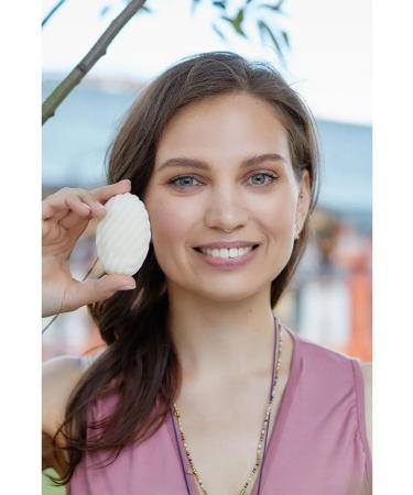 Madame Heng Soap against black dots with collagen - Buy Online on GoSupps.com