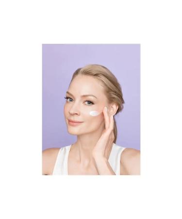 Smile Daily face cream Loreal Paris Hyaluron Expert Uvzhnya - Buy Online on GoSupps.com