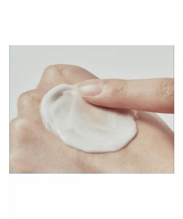 Jigott Handing cream with hibiscus extract - Buy Online on GoSupps.com