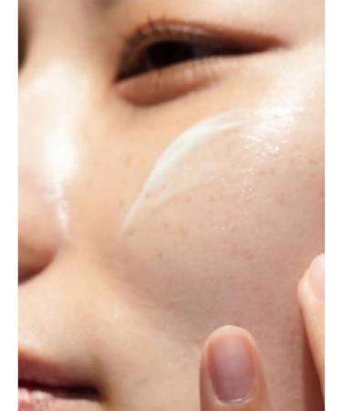 Dear Claires Moisturizing sunscreen sunscreen - Buy Online on GoSupps.com