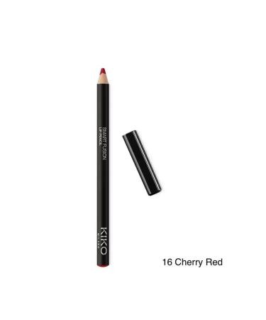 KIKO Milano Smart Fusion Lip Pirot with an extremely clear line 16