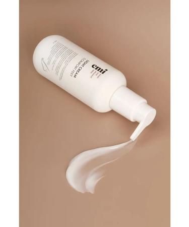 EMi Light foot cream with urea moisturizer 200 ml - Buy Online on GoSupps.com