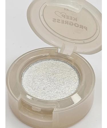 XIXI Feature shadows shiny sparkle 01 - Buy Online on GoSupps.com