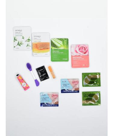 1000 Catalog cosmetic set of care of 12 items