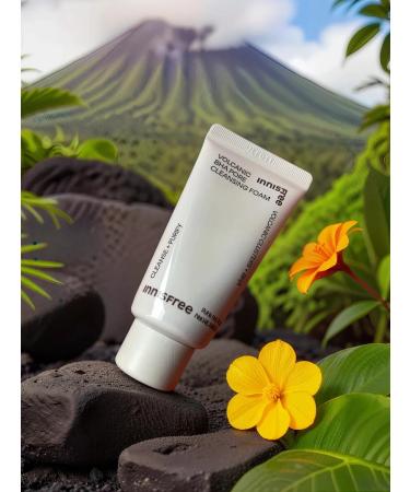 Innisfree Cleaning volcanic foam miniature for face 30g