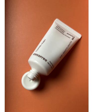 Innisfree Cleaning volcanic foam miniature for face 30g - Buy Online on GoSupps.com