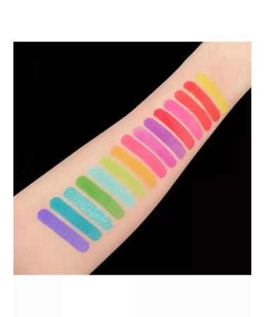 DI-COSSM Eye shadows and neon makeup - Buy Online on GoSupps.com