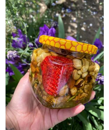 Honey Gift Walnut mix with strawberries in linden honey