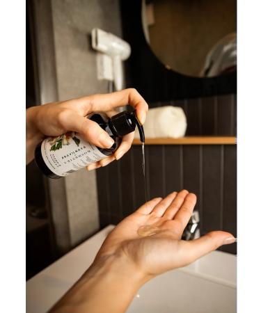 The Right Cosmetics Face washing gel from acne for oily skin with zinc - Buy Online on GoSupps.com