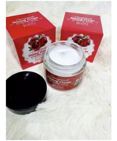Jigott Face cream is nutritious - Buy Online on GoSupps.com