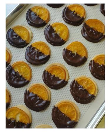 VERT'IER Orange in the glaze on crispy cookies 9 pcs - Buy Online on GoSupps.com