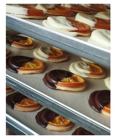 VERT'IER Orange in the glaze on crispy cookies 9 pcs - Buy Online on GoSupps.com