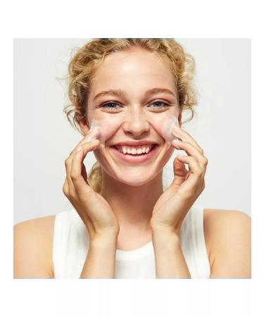 Oriflame Love Nature gel for washing with tea tree and lime - Buy Online on GoSupps.com