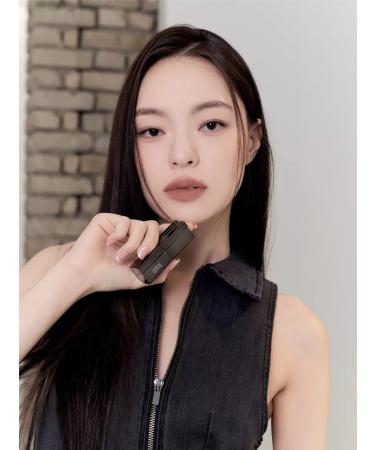 MUZIGAE MANSION Lipstick Moodwear Blur Lipstick (002 Maxi) - Buy Online on GoSupps.com