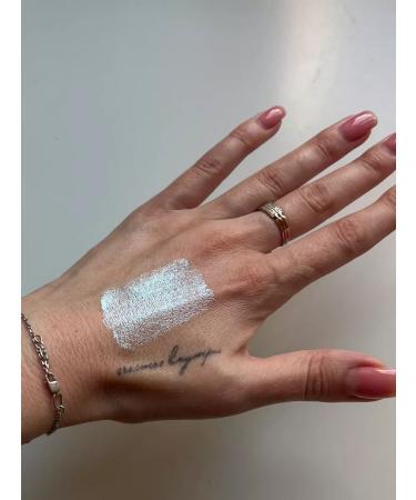 Madam FF Highlighter for the face and age of liquid - Buy Online on GoSupps.com
