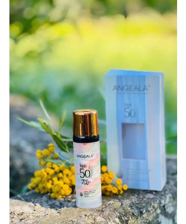 light moon Makeup base. Makeup base. 3-in-1 face primer.