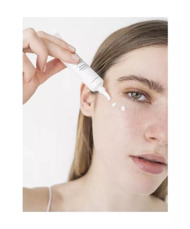 Transparent Skin cream around the eyes with uterine milk - Buy Online on GoSupps.com