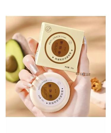 Beautiful period Cream for dry and rough skin of heels from cracks on the legs