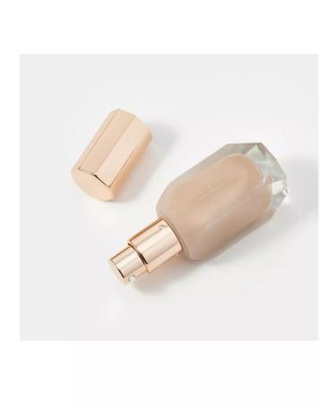 DEAR DAHLIA The tonal base of Skin Paradise Sheer Silk Foundation FN4 - Buy Online on GoSupps.com