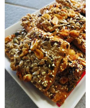 NOYER Walnut mixture of seeds with almonds for salads 500 grams - Buy Online on GoSupps.com