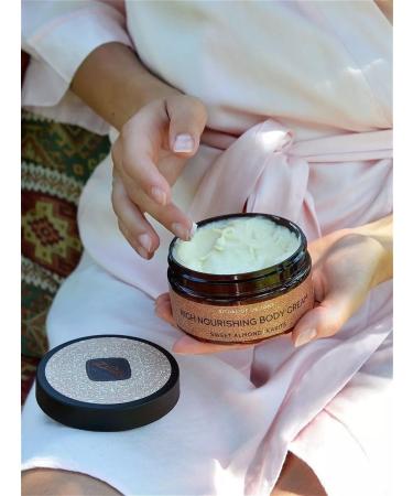 Zeitun Moisturizing body cream perfumed 200 ml - Buy Online on GoSupps.com