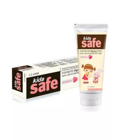 LION Pasta Toothpass Kids Safe "Strawberry" 3 pcs 90 g - Buy Online on GoSupps.com