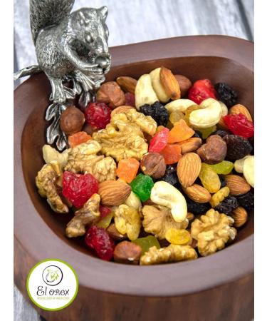 El orex A mixture of centers and nuts with cherries and raisins 500g - Buy Online on GoSupps.com