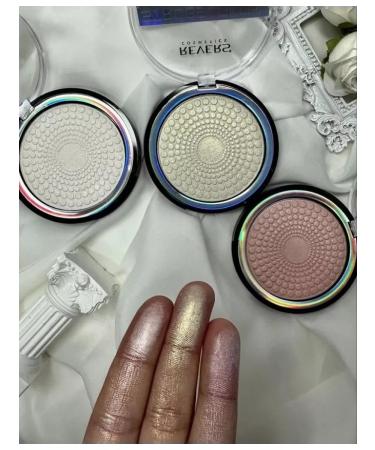 REVERS Velvet powder-hailiter - Buy Online on GoSupps.com