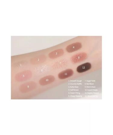 Clio Shadow Palette 04 Original Red Bean - Palette Feature Feature - Buy Online on GoSupps.com