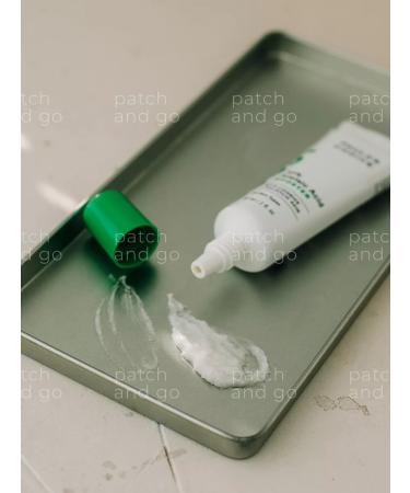 Paula's Choice Facial serum with azelainic acid from acne 30ml - Buy Online on GoSupps.com