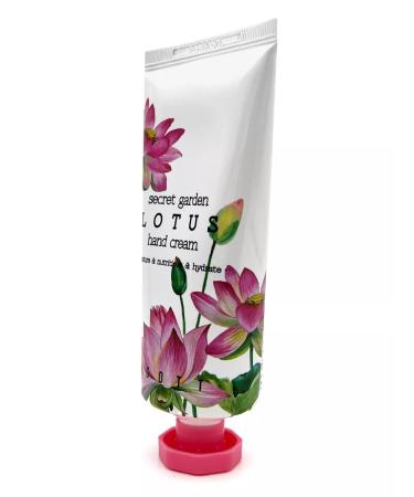 Jigott Moisturizing Korea - Buy Online on GoSupps.com