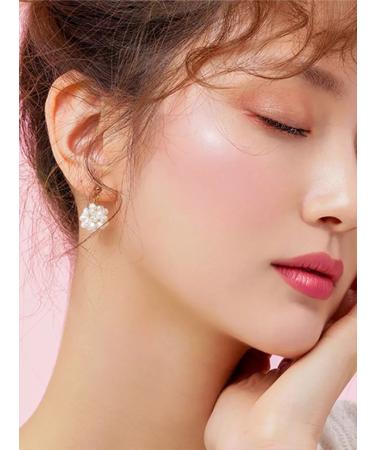 Tum V Blood russian shadow for the eyelids - Buy Online on GoSupps.com