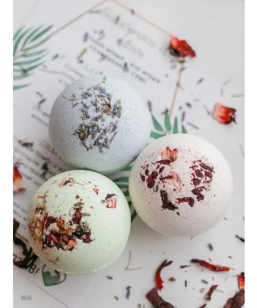 Lady Style Shop Bath bombs. Gift set
