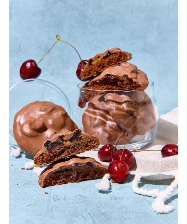 Snaq Fabriq Protein cookies in chocolate without sugar 10pcs x 45 g - Buy Online on GoSupps.com