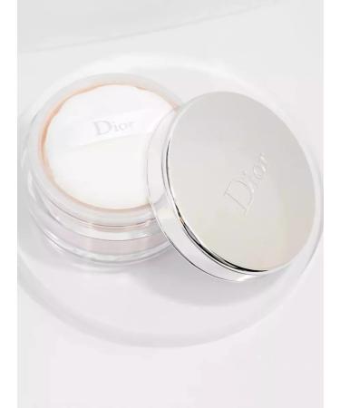 Dior Totale's matting powder 001 - Buy Online on GoSupps.com