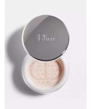 Dior Totale's matting powder 001 - Buy Online on GoSupps.com