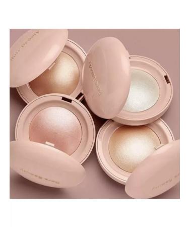 Rare Beauty Highlighter Positive Light Silky Touch Reflect - Buy Online on GoSupps.com