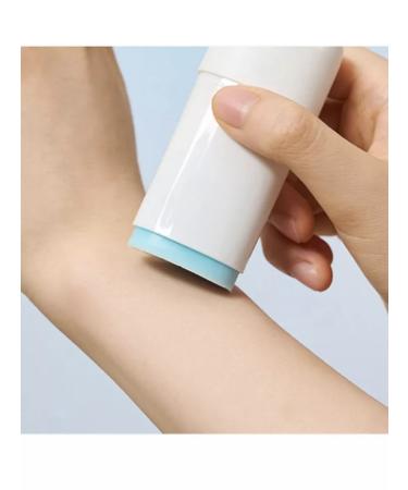 SKIN1004 Sun-shaped stick cream Hyalu-Cica Silky-Fit Sun - Buy Online on GoSupps.com