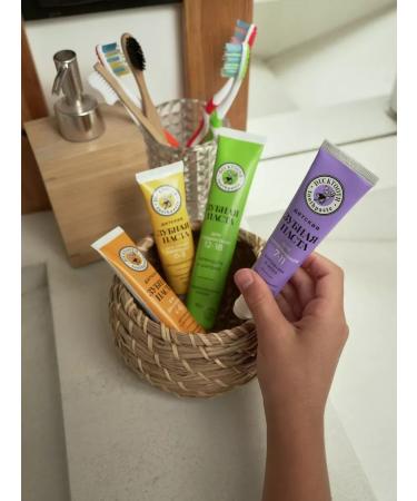 Ducktooth Baby toothpaste 0-3+ without fluorine - Buy Online on GoSupps.com