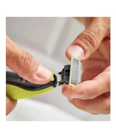 Philips OneBlade shaving trimmer Qp2724 10 - Buy Online on GoSupps.com