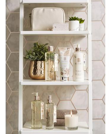 Boutique Shower gel mandarin basil grapefruit 500 ml - Buy Online on GoSupps.com