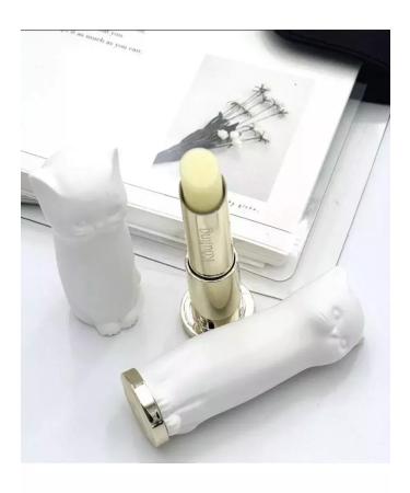 SPARCLI Moisturizing lip balm - Buy Online on GoSupps.com